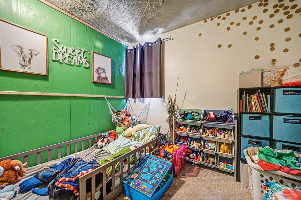 952 - 954 Mayflower Avenue, Mansfield, Ohio 44905, 4 Bedrooms Bedrooms, ,Residential Income,For Sale,- 954 Mayflower Avenue,9070343