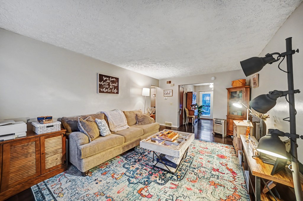 151 West Smiley Avenue Unit C & D, Shelby, Ohio 44875, 4 Bedrooms Bedrooms, ,Residential Income,For Sale,West Smiley Avenue Unit C & D,9070344