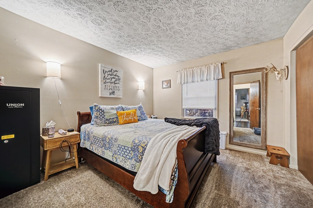 151 West Smiley Avenue Unit C & D, Shelby, Ohio 44875, 4 Bedrooms Bedrooms, ,Residential Income,For Sale,West Smiley Avenue Unit C & D,9070344