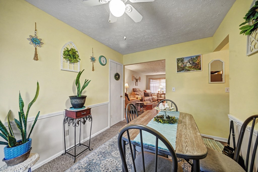 151 West Smiley Ave Unit A & B, Shelby, Ohio 44875, 4 Bedrooms Bedrooms, ,Residential Income,For Sale,West Smiley Ave Unit A & B,9070345