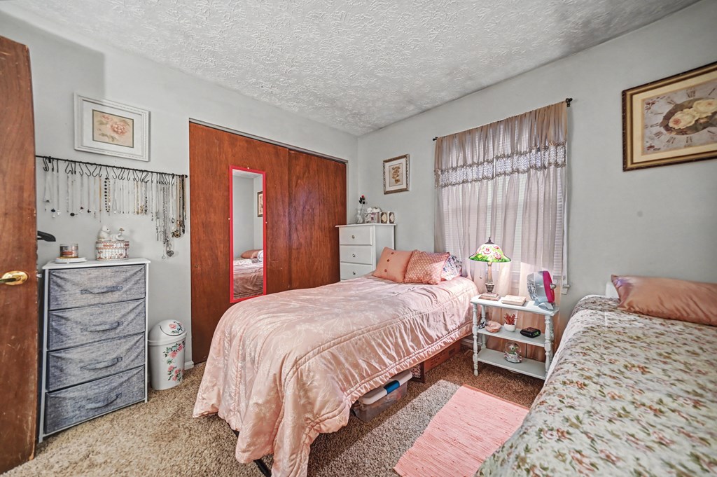 151 West Smiley Ave Unit A & B, Shelby, Ohio 44875, 4 Bedrooms Bedrooms, ,Residential Income,For Sale,West Smiley Ave Unit A & B,9070345