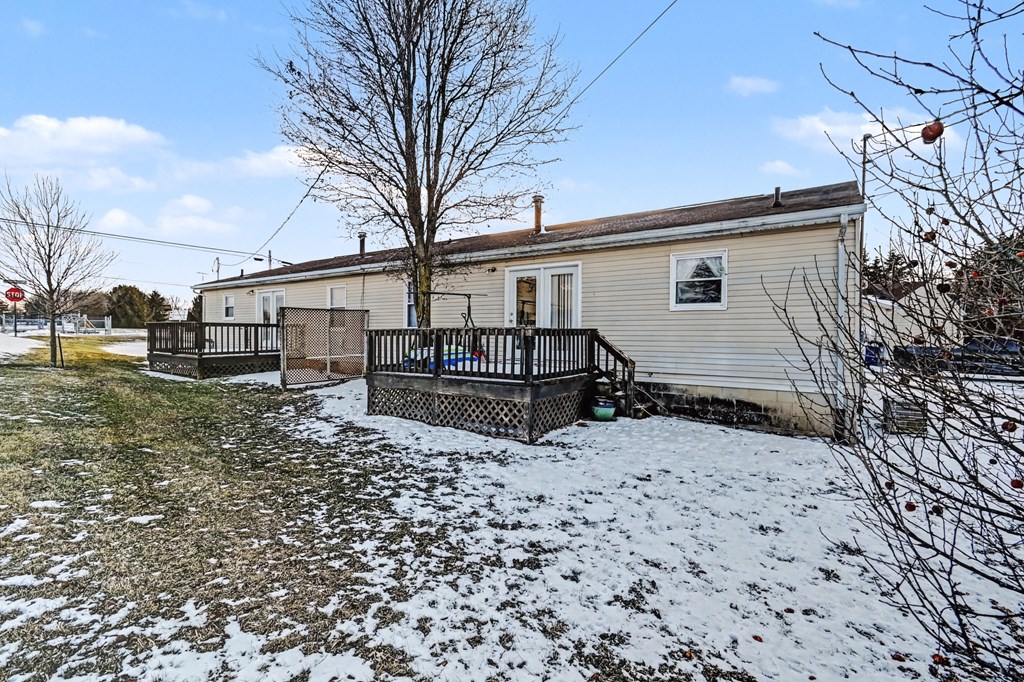 151 West Smiley Ave Unit A & B, Shelby, Ohio 44875, 4 Bedrooms Bedrooms, ,Residential Income,For Sale,West Smiley Ave Unit A & B,9070345