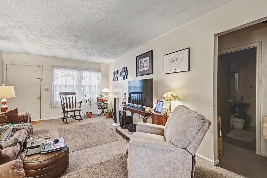 151 West Smiley Ave Unit A & B, Shelby, Ohio 44875, 4 Bedrooms Bedrooms, ,Residential Income,For Sale,West Smiley Ave Unit A & B,9070345