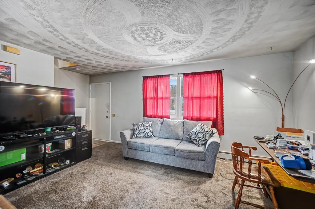 942 -944 Mayflower Avenue, Mansfield, Ohio 44905, 4 Bedrooms Bedrooms, ,Residential Income,For Sale,-944 Mayflower Avenue,9070346