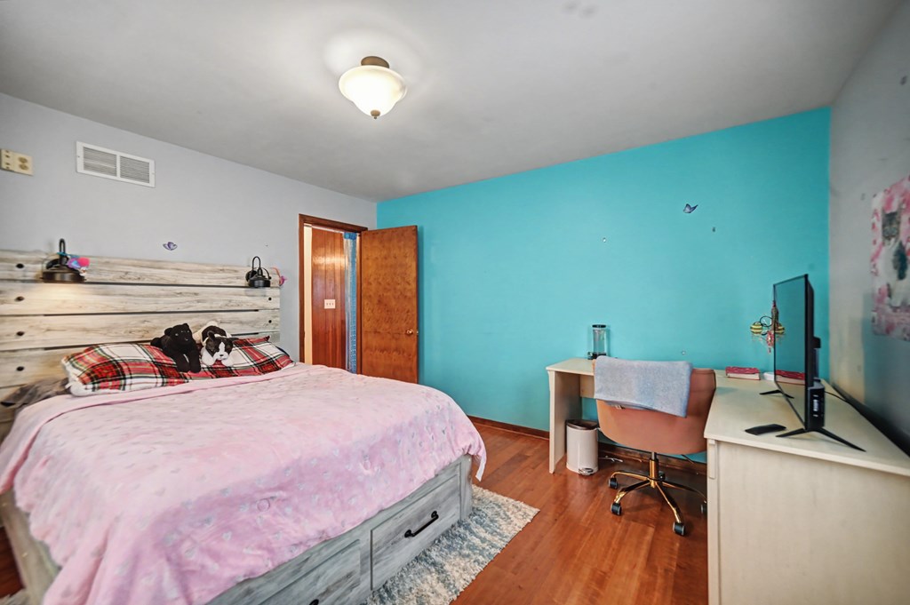 1163 Rosedale Avenue, Bucyrus, Ohio 44820, 3 Bedrooms Bedrooms, ,2 BathroomsBathrooms,Residential,For Sale,Rosedale Avenue,9070347