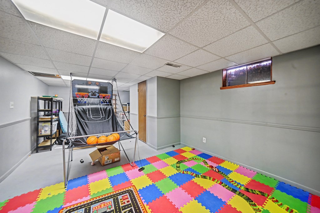 1163 Rosedale Avenue, Bucyrus, Ohio 44820, 3 Bedrooms Bedrooms, ,2 BathroomsBathrooms,Residential,For Sale,Rosedale Avenue,9070347