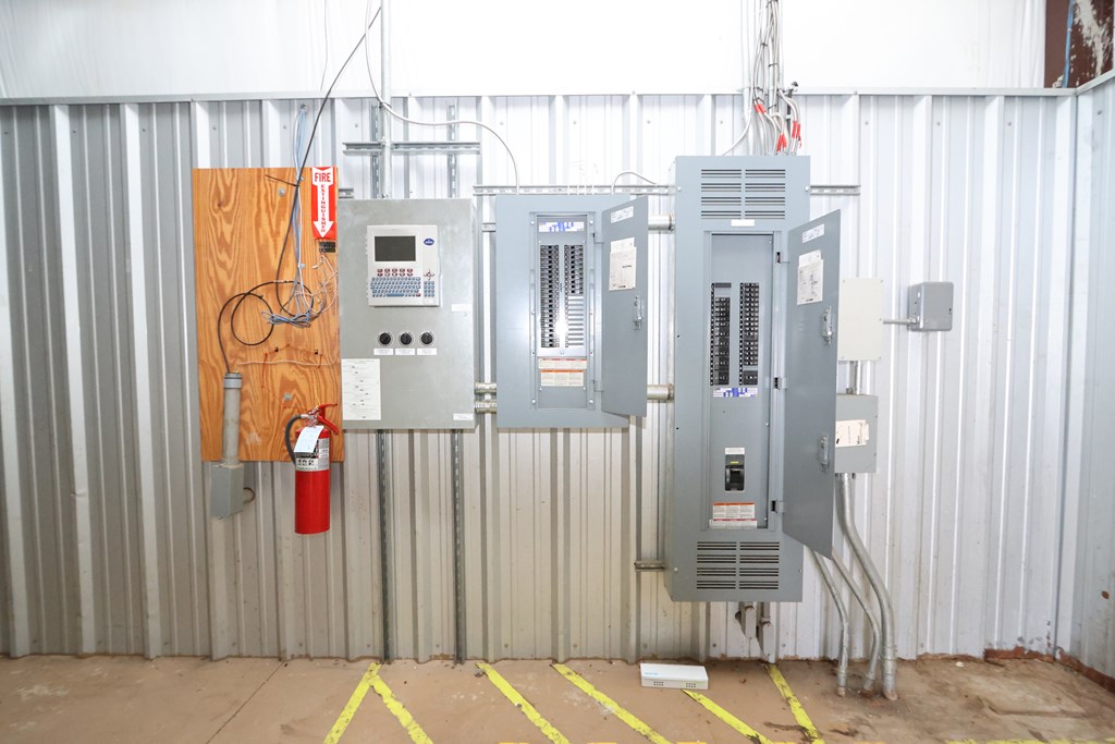 215 Sandusky Street, Plymouth, Ohio 44863, ,Commercial Sale,For Sale,Sandusky Street,9070145 215 Sandusky Street, Plymouth, Ohio 44863, ,Commercial Sale,For Sale,Sandusky Street,9070145