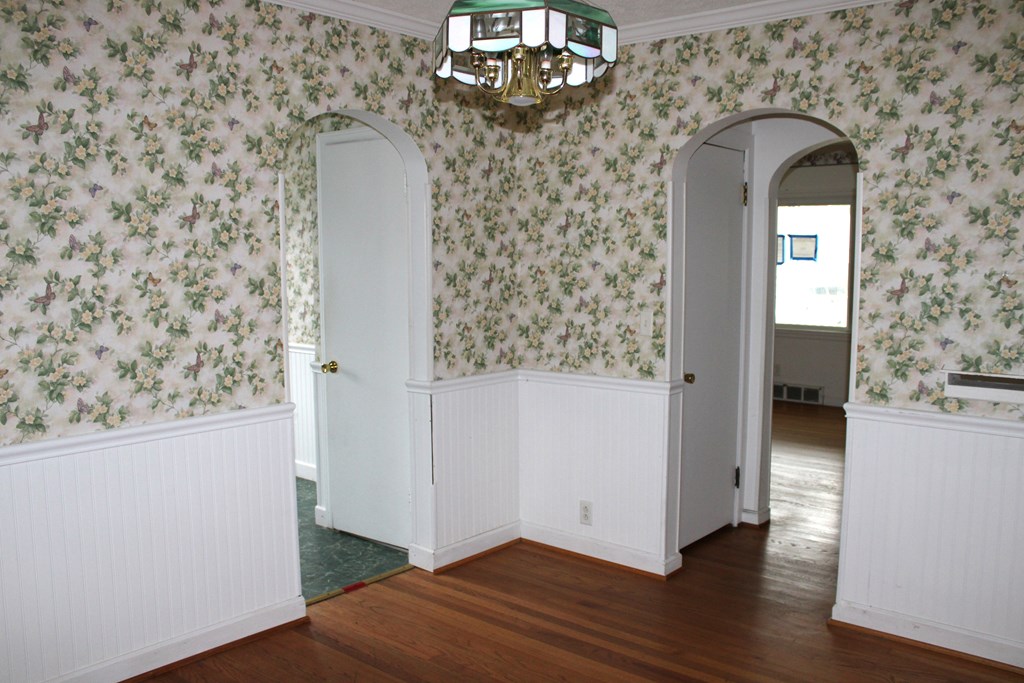 21 Parrott Street, Mount Vernon, Ohio 43050, 3 Bedrooms Bedrooms, ,2 BathroomsBathrooms,Residential,For Sale,Parrott Street,9070362 21 Parrott Street, Mount Vernon, Ohio 43050, 3 Bedrooms Bedrooms, ,2 BathroomsBathrooms,Residential,For Sale,Parrott Street,9070362