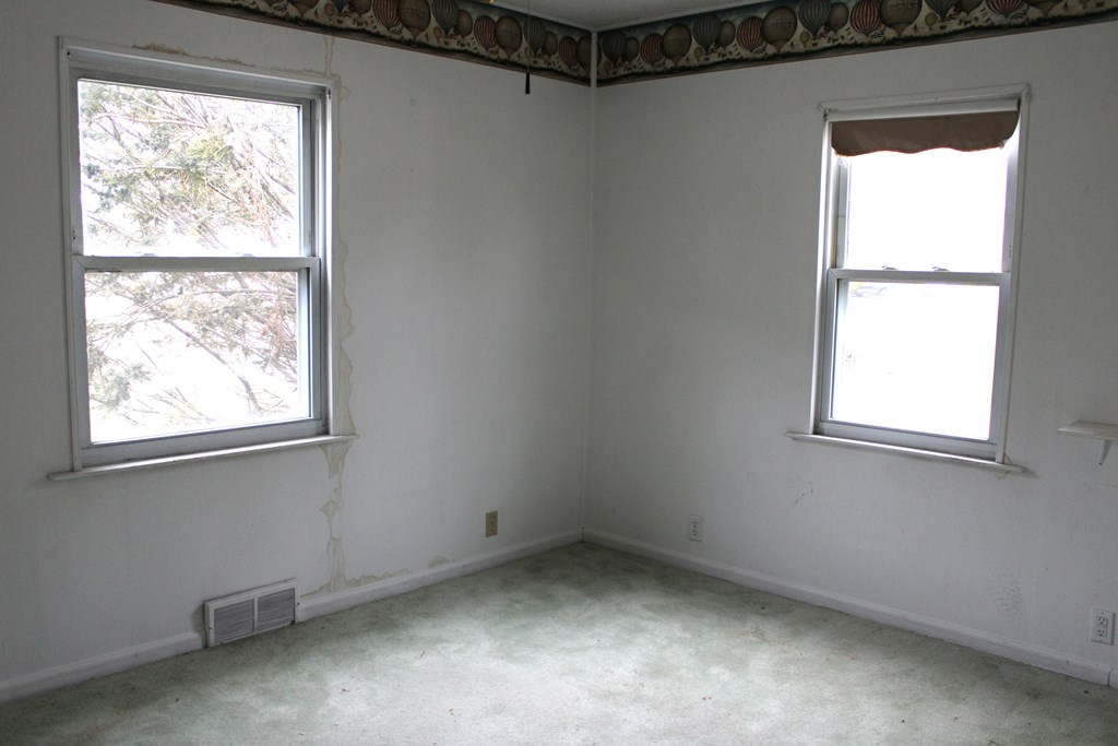 21 Parrott Street, Mount Vernon, Ohio 43050, 3 Bedrooms Bedrooms, ,2 BathroomsBathrooms,Residential,For Sale,Parrott Street,9070362 21 Parrott Street, Mount Vernon, Ohio 43050, 3 Bedrooms Bedrooms, ,2 BathroomsBathrooms,Residential,For Sale,Parrott Street,9070362