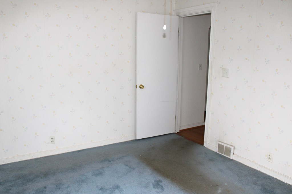 21 Parrott Street, Mount Vernon, Ohio 43050, 3 Bedrooms Bedrooms, ,2 BathroomsBathrooms,Residential,For Sale,Parrott Street,9070362 21 Parrott Street, Mount Vernon, Ohio 43050, 3 Bedrooms Bedrooms, ,2 BathroomsBathrooms,Residential,For Sale,Parrott Street,9070362