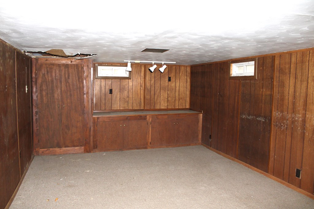 21 Parrott Street, Mount Vernon, Ohio 43050, 3 Bedrooms Bedrooms, ,2 BathroomsBathrooms,Residential,For Sale,Parrott Street,9070362 21 Parrott Street, Mount Vernon, Ohio 43050, 3 Bedrooms Bedrooms, ,2 BathroomsBathrooms,Residential,For Sale,Parrott Street,9070362