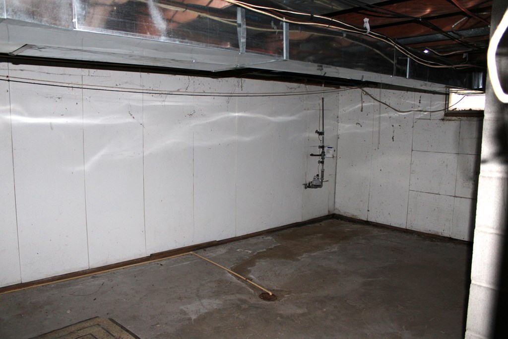 21 Parrott Street, Mount Vernon, Ohio 43050, 3 Bedrooms Bedrooms, ,2 BathroomsBathrooms,Residential,For Sale,Parrott Street,9070362 21 Parrott Street, Mount Vernon, Ohio 43050, 3 Bedrooms Bedrooms, ,2 BathroomsBathrooms,Residential,For Sale,Parrott Street,9070362