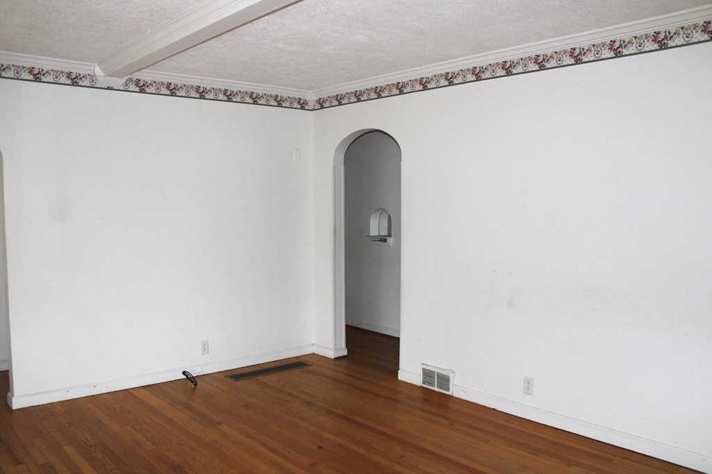 21 Parrott Street, Mount Vernon, Ohio 43050, 3 Bedrooms Bedrooms, ,2 BathroomsBathrooms,Residential,For Sale,Parrott Street,9070362 21 Parrott Street, Mount Vernon, Ohio 43050, 3 Bedrooms Bedrooms, ,2 BathroomsBathrooms,Residential,For Sale,Parrott Street,9070362