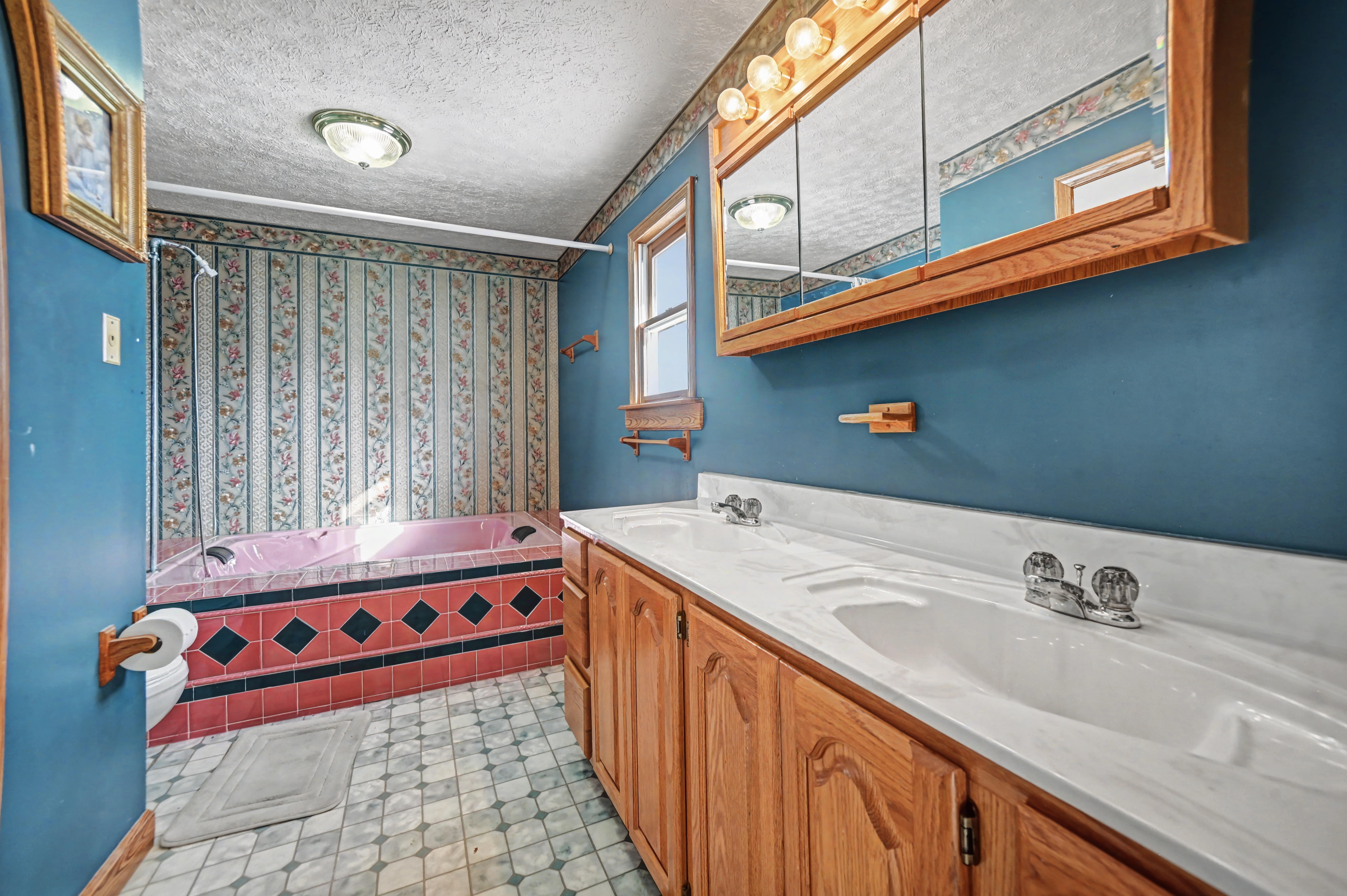 3132 Decliff Road N, New Bloomington, OH 43341 ,3 Bedrooms, 2.5 Bathrooms, Residential, For Sale, Decliff, 43341 3132 Decliff Road N, New Bloomington, OH 43341 ,3 Bedrooms, 2.5 Bathrooms, Residential, For Sale, Decliff, 43341