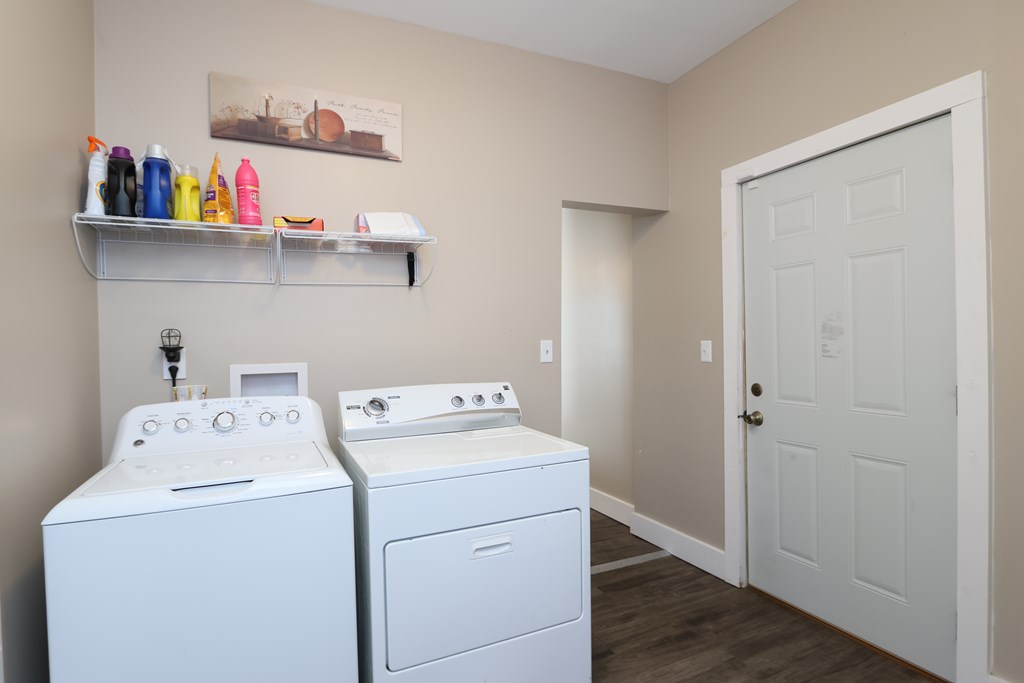 127 N Pierce Street, Crestline, Ohio 44827, 3 Bedrooms Bedrooms, ,2 BathroomsBathrooms,Residential,For Sale,Pierce Street,9070367