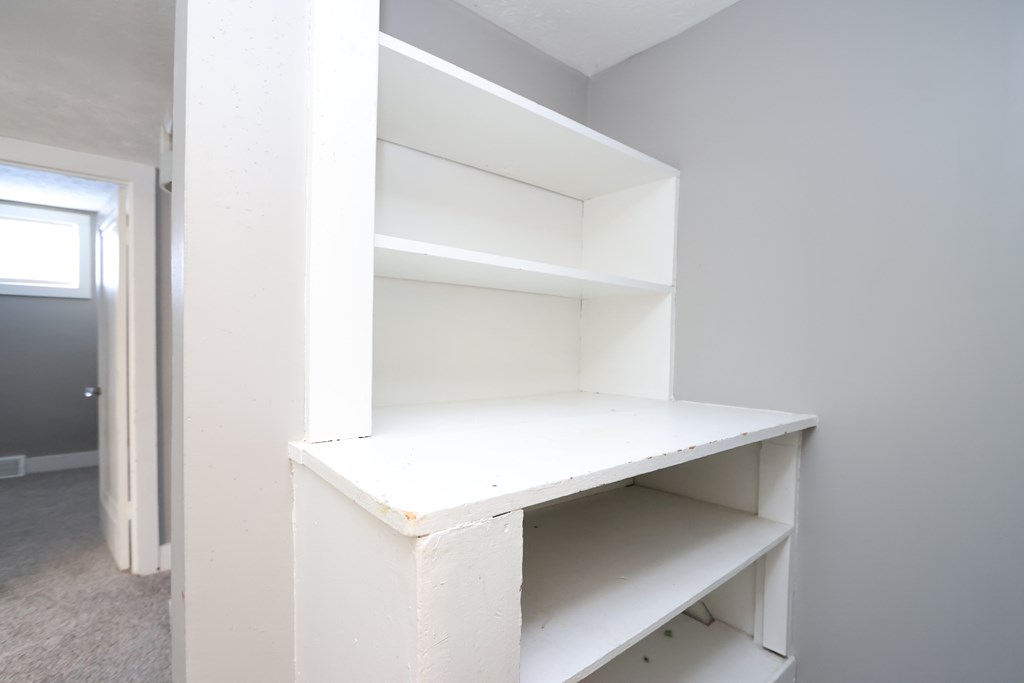 211 N Mcelroy Road, Mansfield, Ohio 44905, 3 Bedrooms Bedrooms, ,1 BathroomBathrooms,Residential,For Sale,Mcelroy Road,9070380 211 N Mcelroy Road, Mansfield, Ohio 44905, 3 Bedrooms Bedrooms, ,1 BathroomBathrooms,Residential,For Sale,Mcelroy Road,9070380