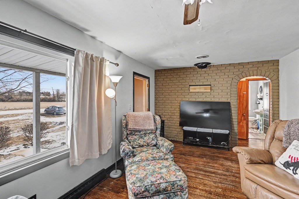 1184 State Route 61, Galion, Ohio 44833, 3 Bedrooms Bedrooms, ,1 BathroomBathrooms,Residential,For Sale,State Route 61,9070342