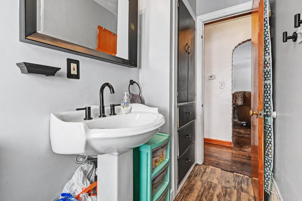 1184 State Route 61, Galion, Ohio 44833, 3 Bedrooms Bedrooms, ,1 BathroomBathrooms,Residential,For Sale,State Route 61,9070342