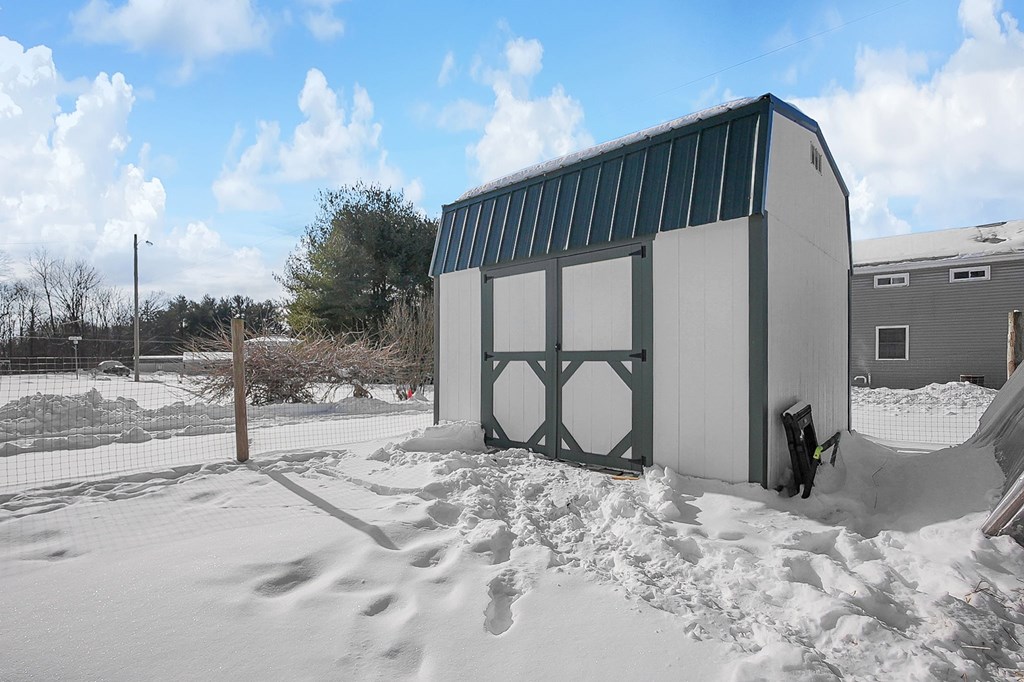 60 S Portland Street, Chesterville, Ohio 43317, 4 Bedrooms Bedrooms, ,1 BathroomBathrooms,Residential,For Sale,Portland Street,9070386 60 S Portland Street, Chesterville, Ohio 43317, 4 Bedrooms Bedrooms, ,1 BathroomBathrooms,Residential,For Sale,Portland Street,9070386