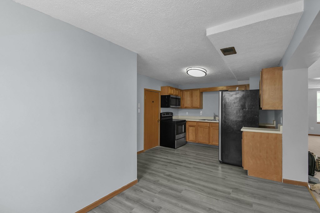 111 E Tiffin Street, Willard, Ohio 44890, 4 Bedrooms Bedrooms, ,2 BathroomsBathrooms,Residential,For Sale,Tiffin Street,9070387