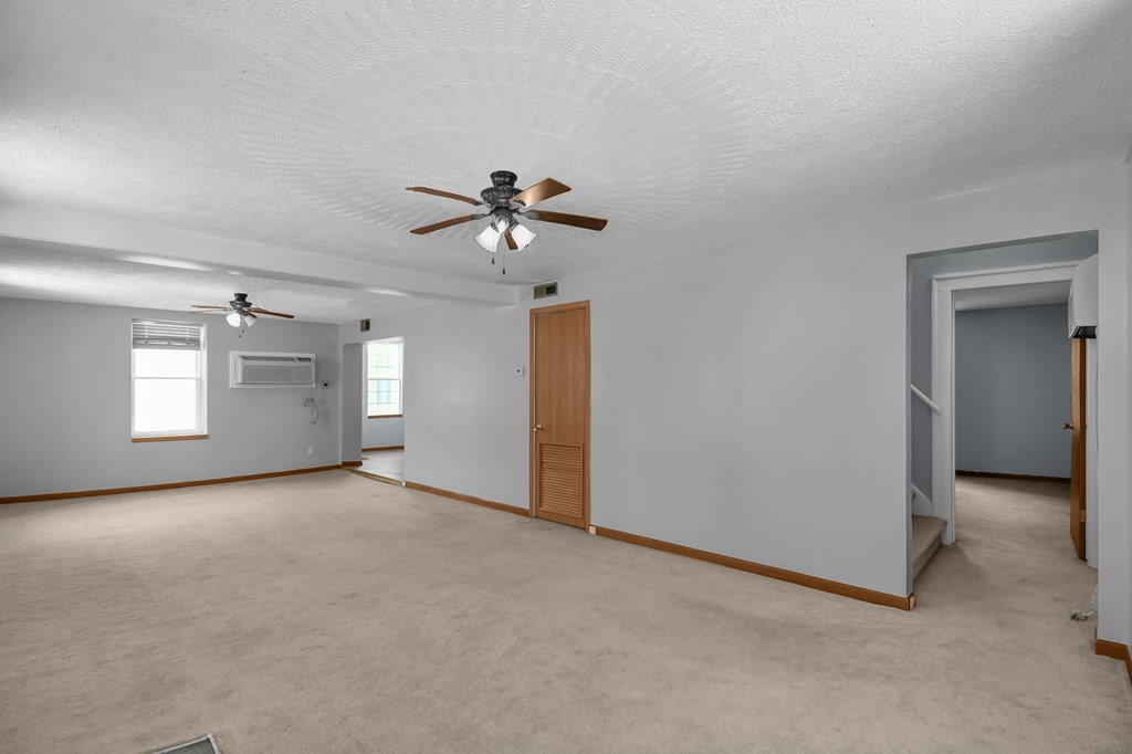 111 E Tiffin Street, Willard, Ohio 44890, 4 Bedrooms Bedrooms, ,2 BathroomsBathrooms,Residential,For Sale,Tiffin Street,9070387