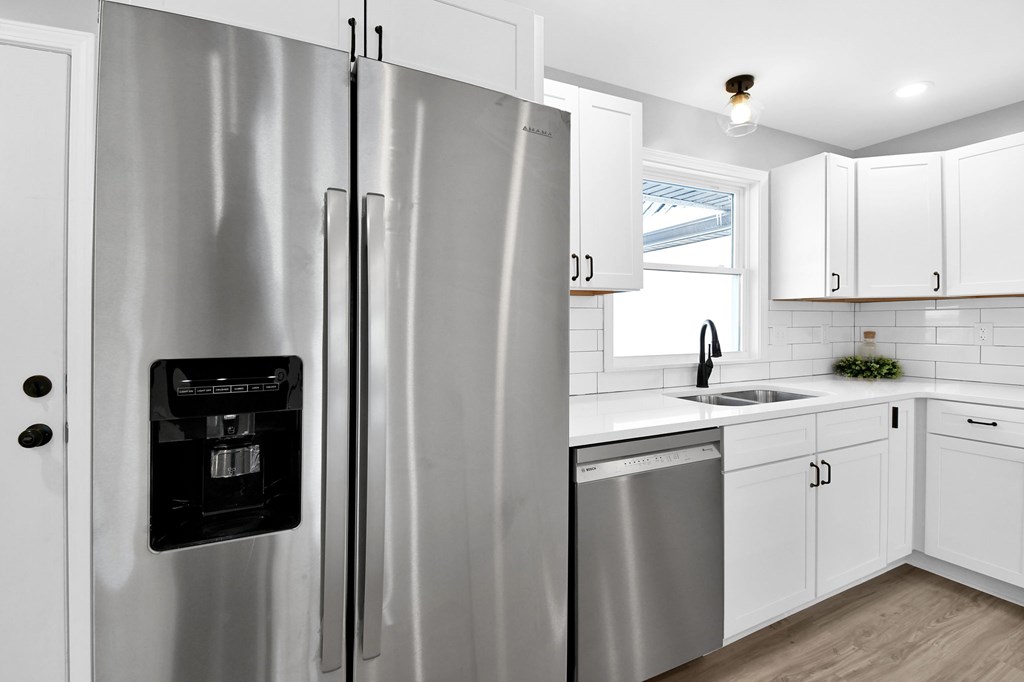 3872 Snodgrass Road, Mansfield, Ohio 44903, 4 Bedrooms Bedrooms, ,2 BathroomsBathrooms,Residential,For Sale,Snodgrass Road,9070395