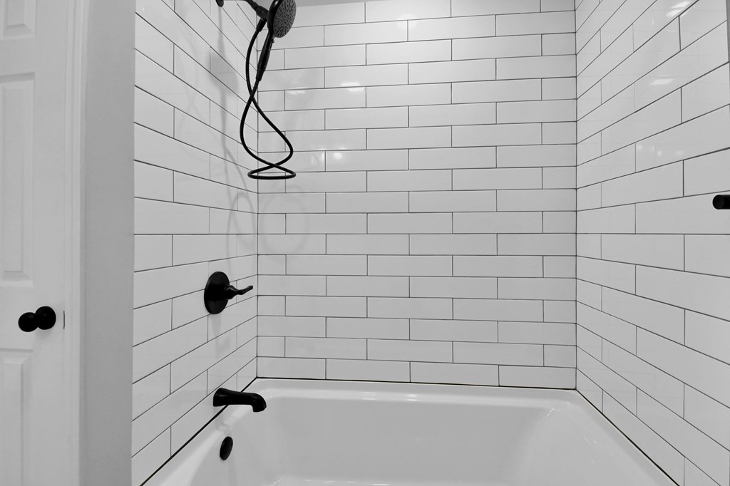 3872 Snodgrass Road, Mansfield, Ohio 44903, 4 Bedrooms Bedrooms, ,2 BathroomsBathrooms,Residential,For Sale,Snodgrass Road,9070395