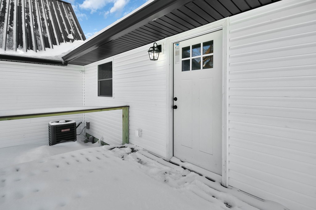 3872 Snodgrass Road, Mansfield, Ohio 44903, 4 Bedrooms Bedrooms, ,2 BathroomsBathrooms,Residential,For Sale,Snodgrass Road,9070395