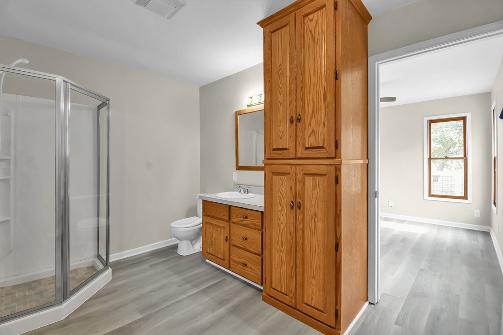 453 E Mansfield Street, New Washington, Ohio 44854, 3 Bedrooms Bedrooms, ,2 BathroomsBathrooms,Residential,For Sale,Mansfield Street,9070403