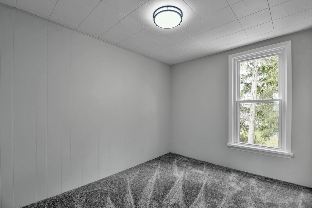 453 E Mansfield Street, New Washington, Ohio 44854, 3 Bedrooms Bedrooms, ,2 BathroomsBathrooms,Residential,For Sale,Mansfield Street,9070403