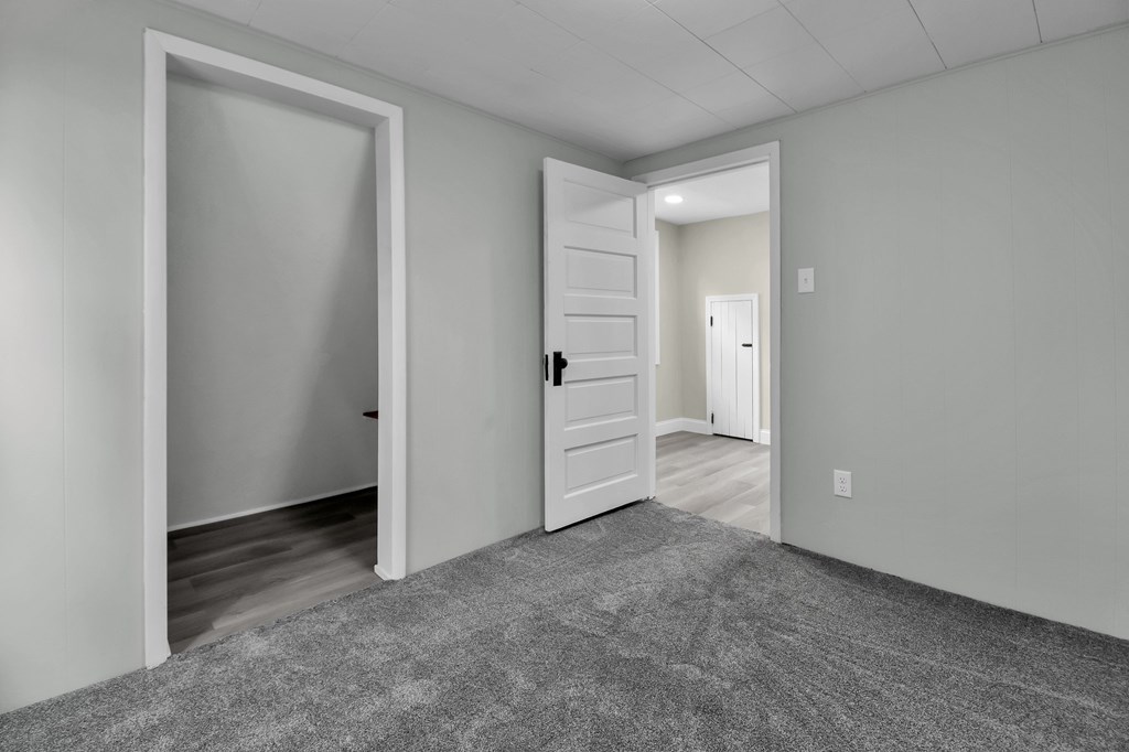 453 E Mansfield Street, New Washington, Ohio 44854, 3 Bedrooms Bedrooms, ,2 BathroomsBathrooms,Residential,For Sale,Mansfield Street,9070403