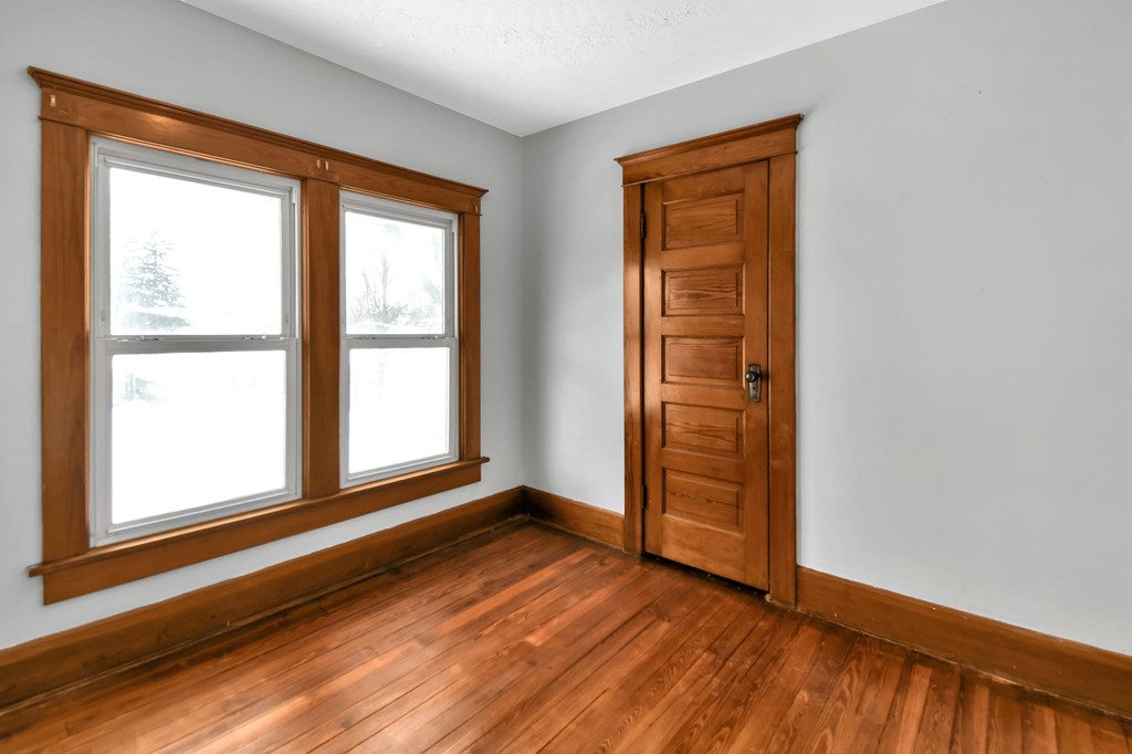 419 Maplewood Street, Willard, Ohio 44890, 4 Bedrooms Bedrooms, ,1 BathroomBathrooms,Residential,For Sale,Maplewood Street,9070409 419 Maplewood Street, Willard, Ohio 44890, 4 Bedrooms Bedrooms, ,1 BathroomBathrooms,Residential,For Sale,Maplewood Street,9070409