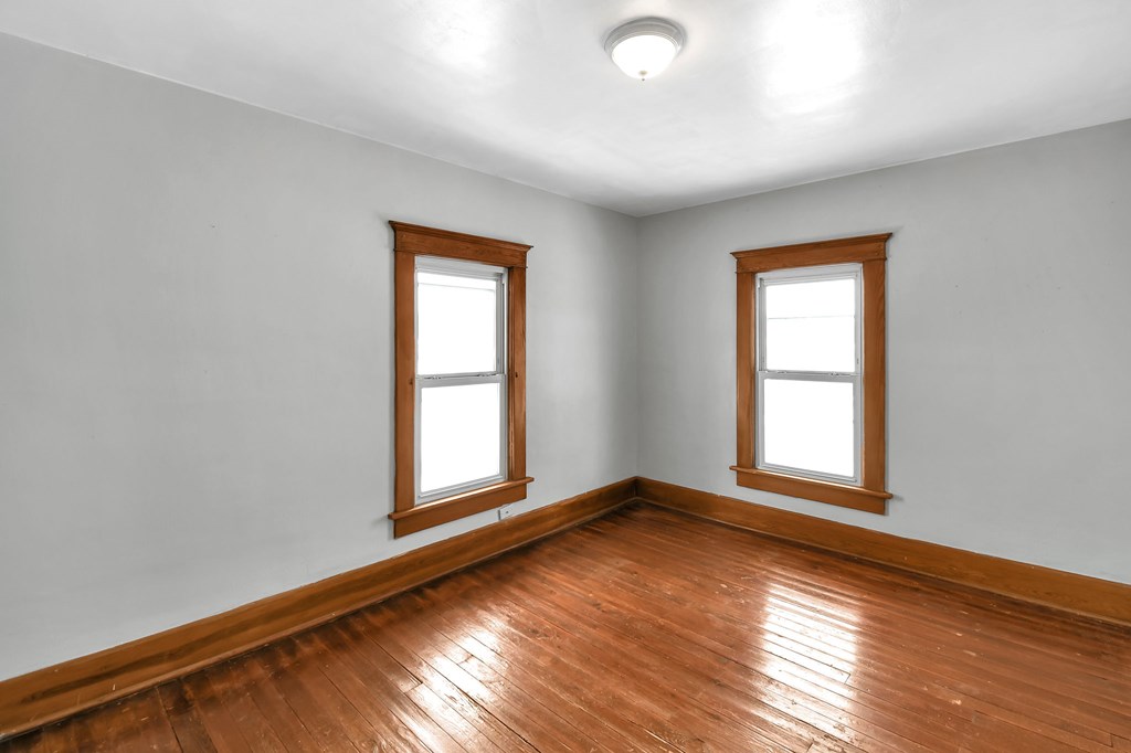 419 Maplewood Street, Willard, Ohio 44890, 4 Bedrooms Bedrooms, ,1 BathroomBathrooms,Residential,For Sale,Maplewood Street,9070409 419 Maplewood Street, Willard, Ohio 44890, 4 Bedrooms Bedrooms, ,1 BathroomBathrooms,Residential,For Sale,Maplewood Street,9070409