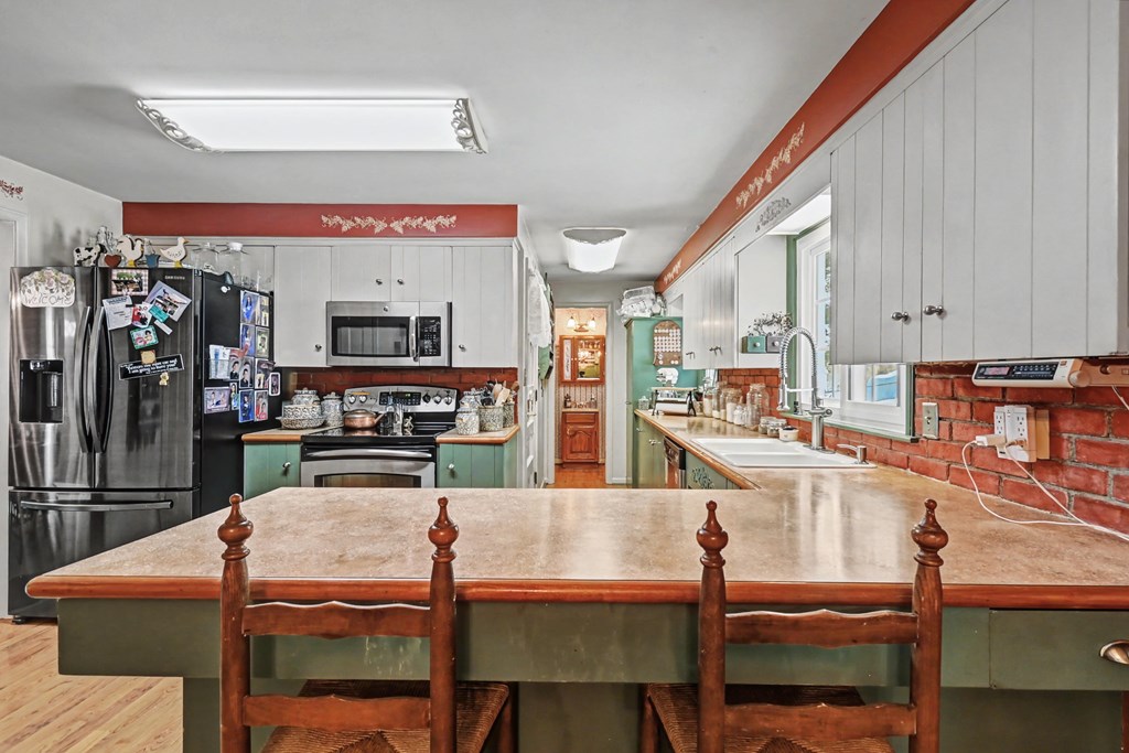 1326 Rosedale Drive, Mansfield, Ohio 44906, 4 Bedrooms Bedrooms, ,2 BathroomsBathrooms,Residential,For Sale,Rosedale Drive,9070413