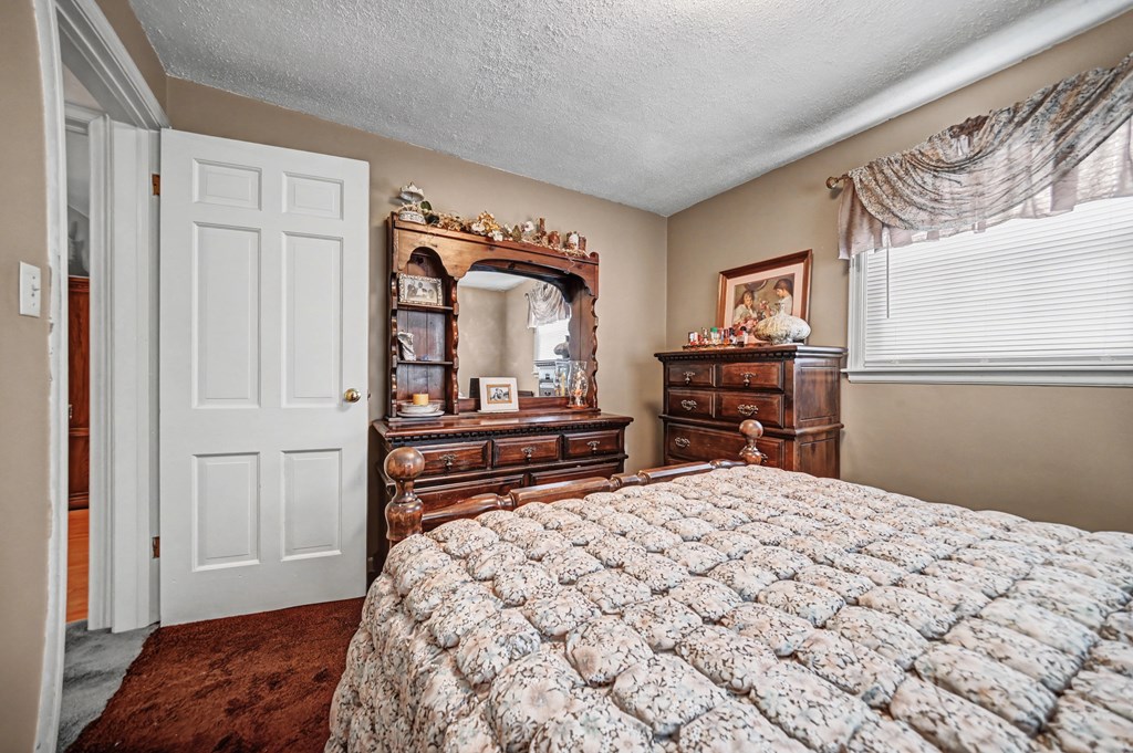 1326 Rosedale Drive, Mansfield, Ohio 44906, 4 Bedrooms Bedrooms, ,2 BathroomsBathrooms,Residential,For Sale,Rosedale Drive,9070413