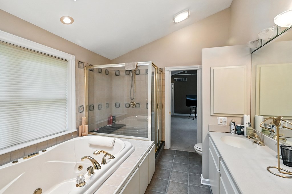 400 Garver Road, Mansfield, Ohio 44903, 5 Bedrooms Bedrooms, ,3 BathroomsBathrooms,Residential,For Sale,Garver Road,9070417