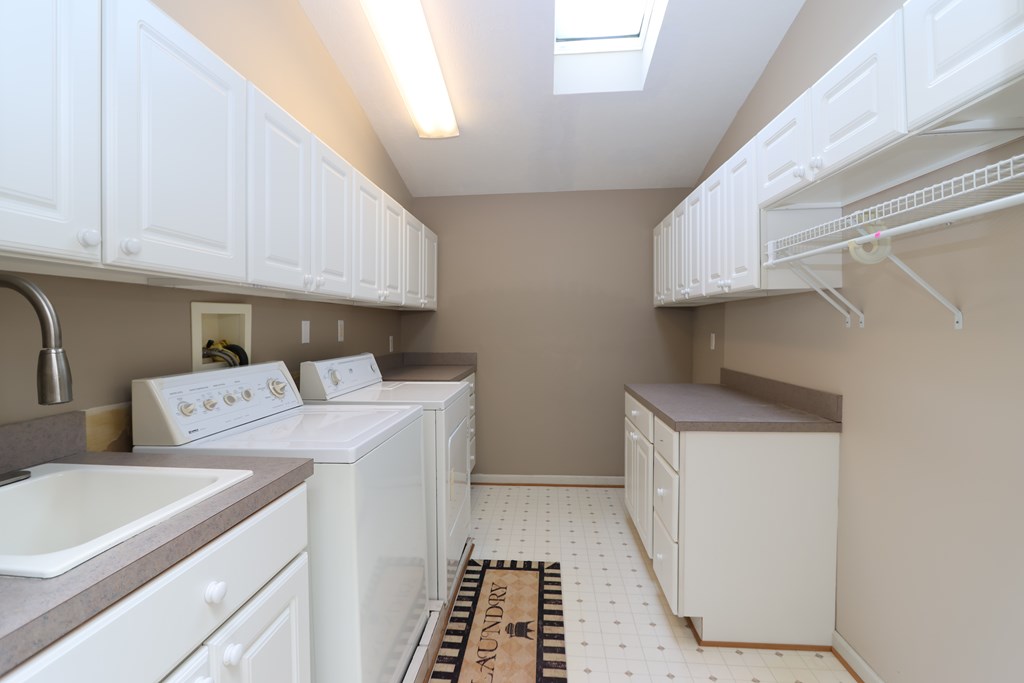 400 Garver Road, Mansfield, Ohio 44903, 5 Bedrooms Bedrooms, ,3 BathroomsBathrooms,Residential,For Sale,Garver Road,9070417