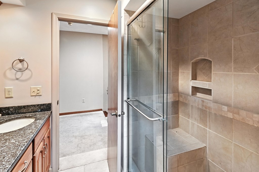 400 Garver Road, Mansfield, Ohio 44903, 5 Bedrooms Bedrooms, ,3 BathroomsBathrooms,Residential,For Sale,Garver Road,9070417