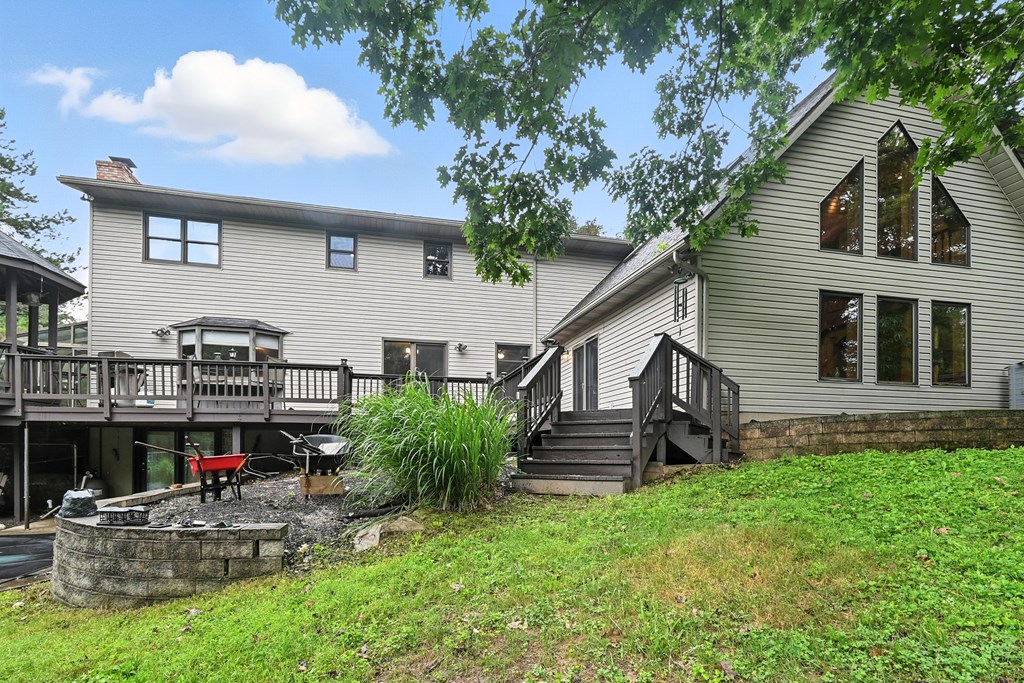 400 Garver Road, Mansfield, Ohio 44903, 5 Bedrooms Bedrooms, ,3 BathroomsBathrooms,Residential,For Sale,Garver Road,9070417