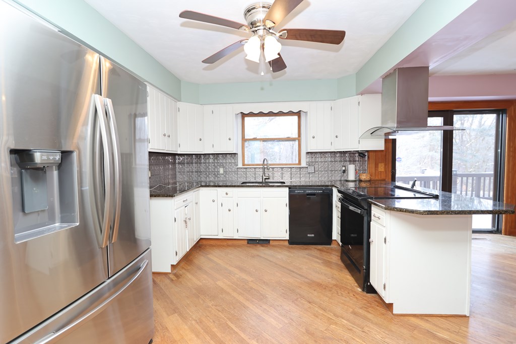 400 Garver Road, Mansfield, Ohio 44903, 5 Bedrooms Bedrooms, ,3 BathroomsBathrooms,Residential,For Sale,Garver Road,9070417