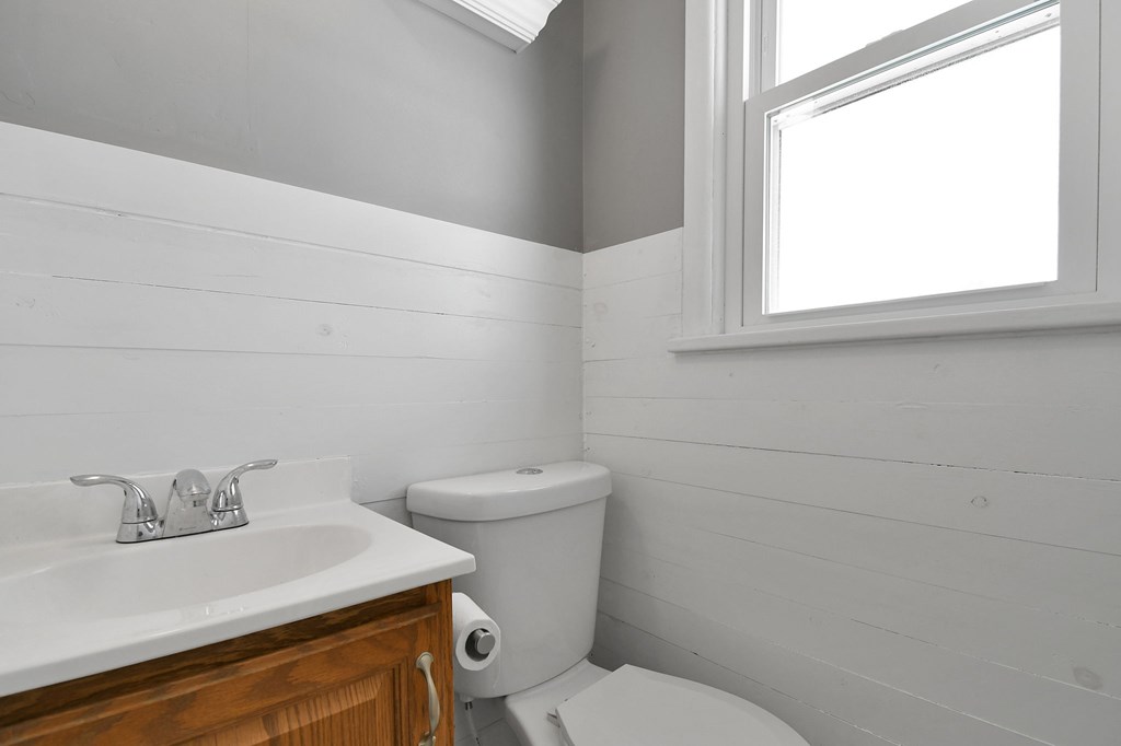 1319 State Route 603, Ashland, Ohio 44805, 3 Bedrooms Bedrooms, ,1 BathroomBathrooms,Residential,For Sale,State Route 603,9070428 1319 State Route 603, Ashland, Ohio 44805, 3 Bedrooms Bedrooms, ,1 BathroomBathrooms,Residential,For Sale,State Route 603,9070428