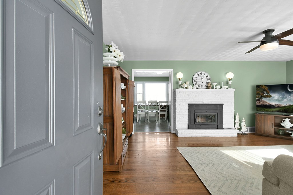 1319 State Route 603, Ashland, Ohio 44805, 3 Bedrooms Bedrooms, ,1 BathroomBathrooms,Residential,For Sale,State Route 603,9070428 1319 State Route 603, Ashland, Ohio 44805, 3 Bedrooms Bedrooms, ,1 BathroomBathrooms,Residential,For Sale,State Route 603,9070428