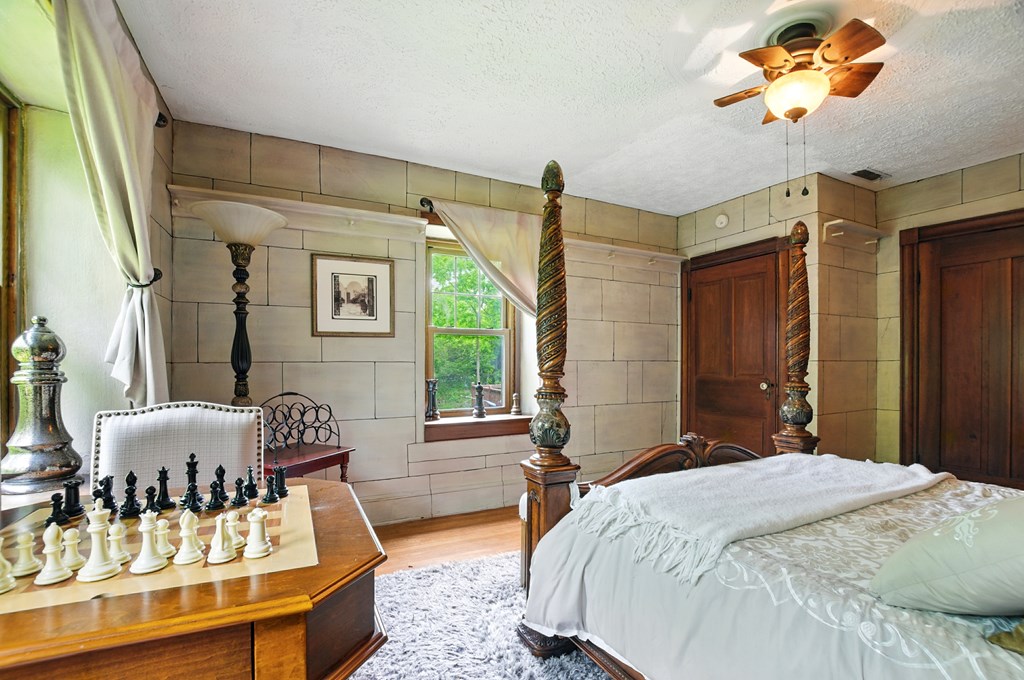 291 N Stewart Road, Mansfield, Ohio 44905, 6 Bedrooms Bedrooms, ,4 BathroomsBathrooms,Residential,For Sale,Stewart Road,9067300