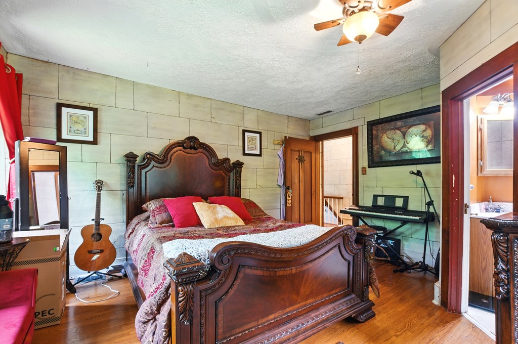 291 N Stewart Road, Mansfield, Ohio 44905, 6 Bedrooms Bedrooms, ,4 BathroomsBathrooms,Residential,For Sale,Stewart Road,9067300