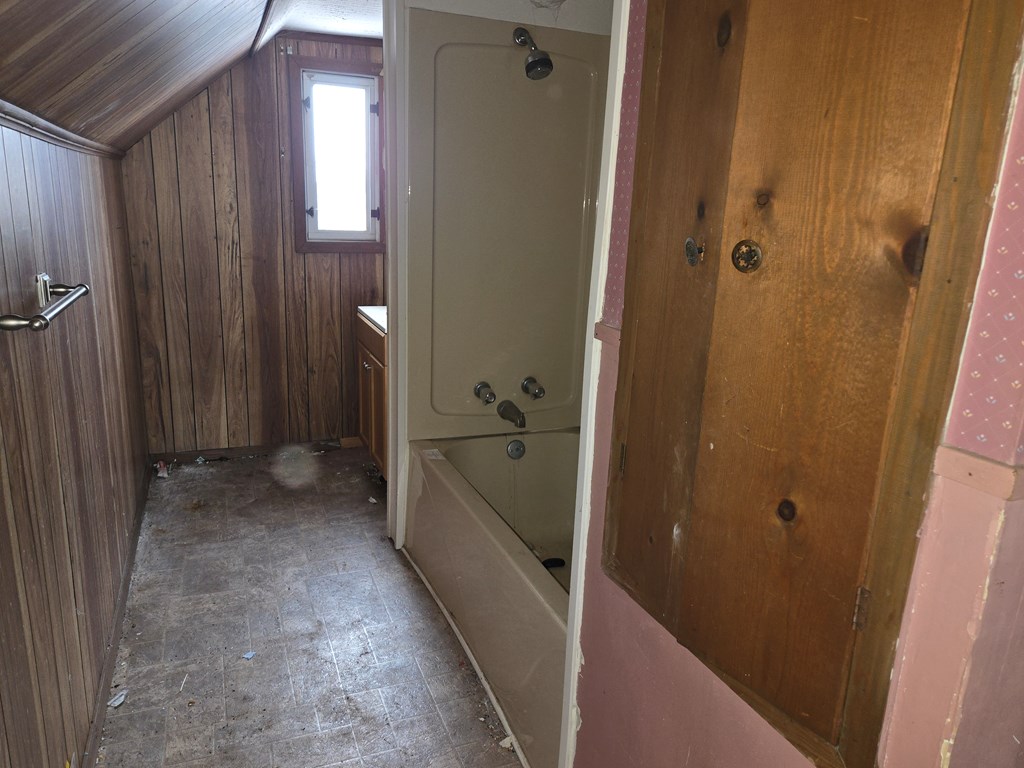 203 Home Avenue, Mansfield, Ohio 44902, 3 Bedrooms Bedrooms, ,2 BathroomsBathrooms,Residential,For Sale,Home Avenue,9070447 203 Home Avenue, Mansfield, Ohio 44902, 3 Bedrooms Bedrooms, ,2 BathroomsBathrooms,Residential,For Sale,Home Avenue,9070447