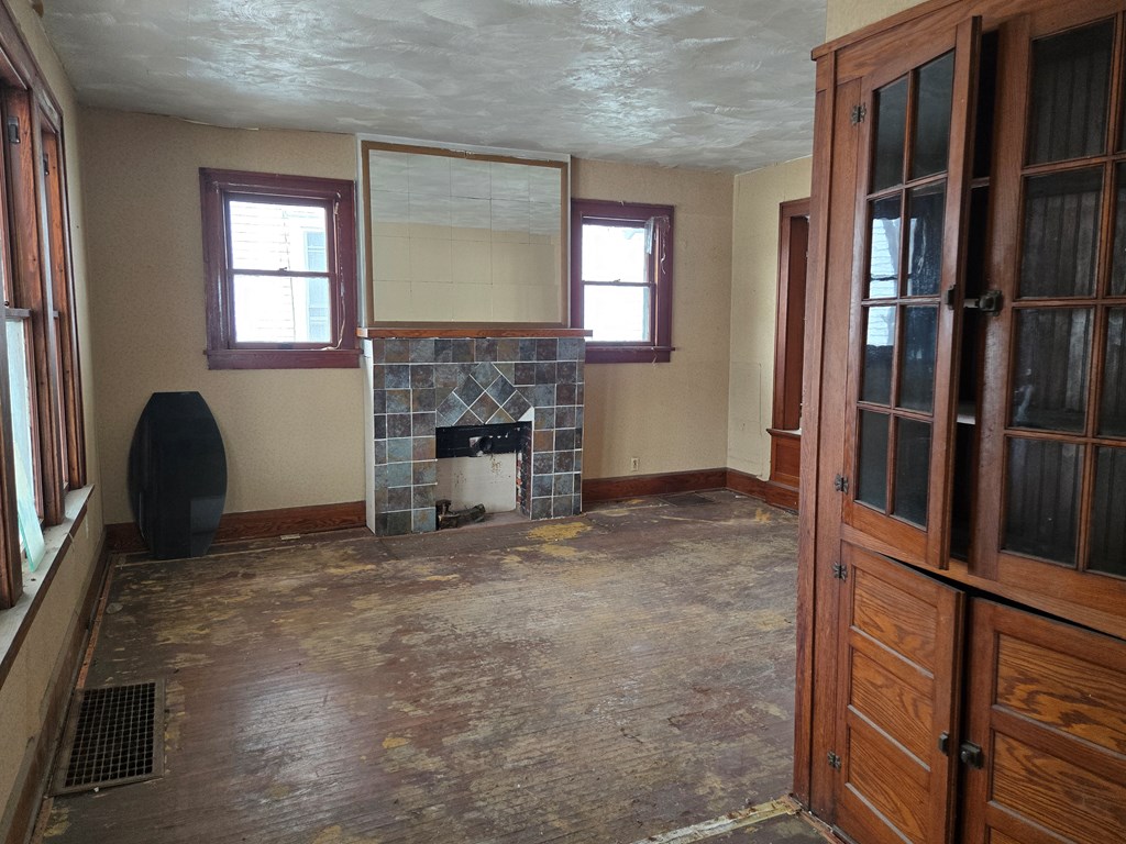 203 Home Avenue, Mansfield, Ohio 44902, 3 Bedrooms Bedrooms, ,2 BathroomsBathrooms,Residential,For Sale,Home Avenue,9070447 203 Home Avenue, Mansfield, Ohio 44902, 3 Bedrooms Bedrooms, ,2 BathroomsBathrooms,Residential,For Sale,Home Avenue,9070447