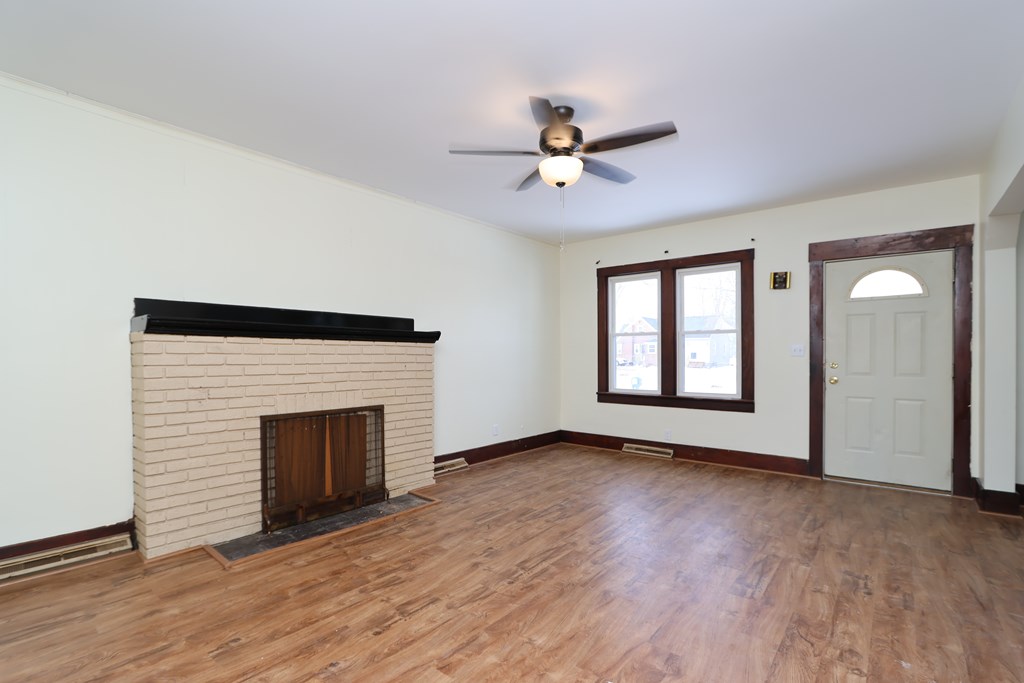 515 S Seltzer Street, Crestline, Ohio 44827, 3 Bedrooms Bedrooms, ,1 BathroomBathrooms,Residential,For Sale,Seltzer Street,9070467 515 S Seltzer Street, Crestline, Ohio 44827, 3 Bedrooms Bedrooms, ,1 BathroomBathrooms,Residential,For Sale,Seltzer Street,9070467