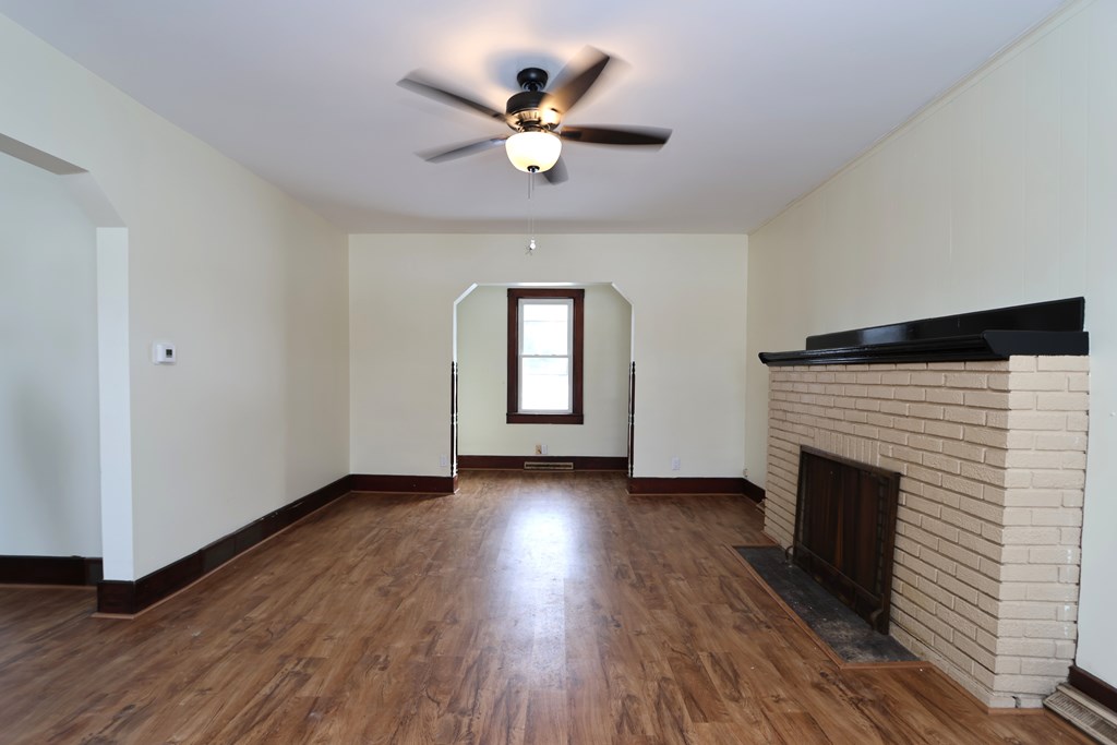 515 S Seltzer Street, Crestline, Ohio 44827, 3 Bedrooms Bedrooms, ,1 BathroomBathrooms,Residential,For Sale,Seltzer Street,9070467 515 S Seltzer Street, Crestline, Ohio 44827, 3 Bedrooms Bedrooms, ,1 BathroomBathrooms,Residential,For Sale,Seltzer Street,9070467