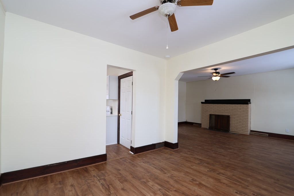 515 S Seltzer Street, Crestline, Ohio 44827, 3 Bedrooms Bedrooms, ,1 BathroomBathrooms,Residential,For Sale,Seltzer Street,9070467 515 S Seltzer Street, Crestline, Ohio 44827, 3 Bedrooms Bedrooms, ,1 BathroomBathrooms,Residential,For Sale,Seltzer Street,9070467