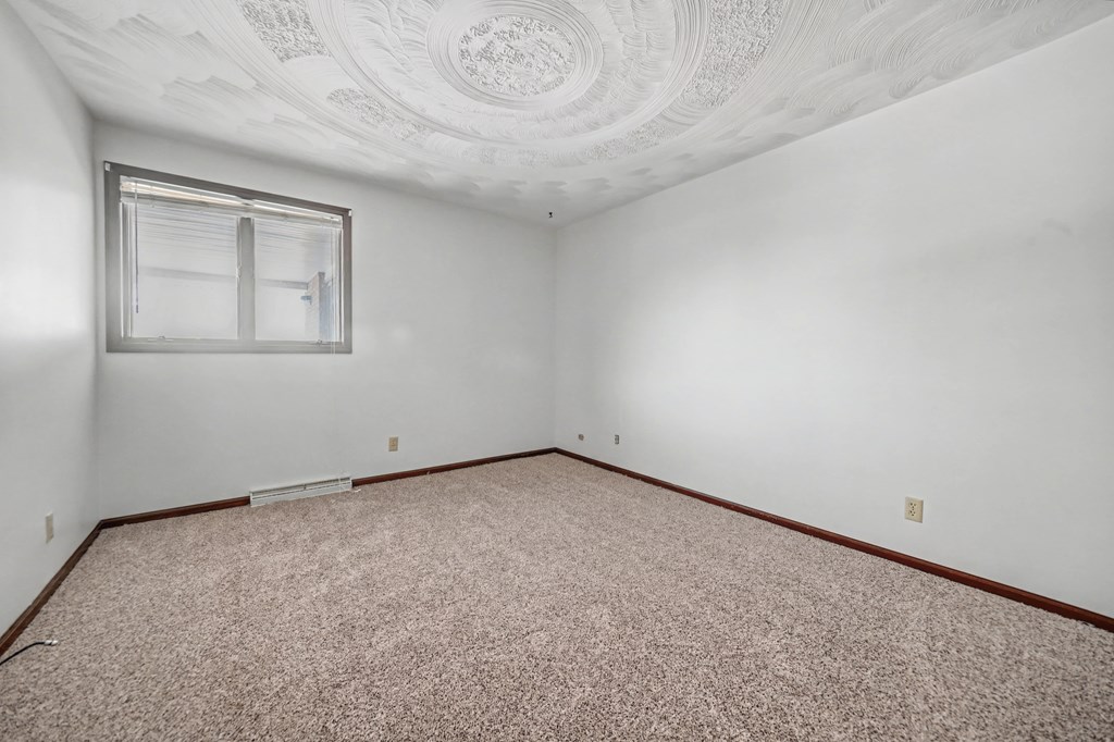 1187 -1189 Fleming Falls Road, Mansfield, Ohio 44905, 4 Bedrooms Bedrooms, ,Residential Income,For Sale,-1189 Fleming Falls Road,9070475 1187 -1189 Fleming Falls Road, Mansfield, Ohio 44905, 4 Bedrooms Bedrooms, ,Residential Income,For Sale,-1189 Fleming Falls Road,9070475